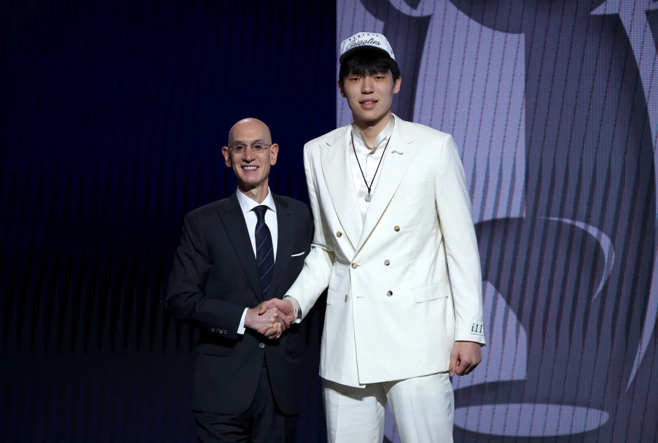 费数年时间, 瀚森而饱受 费数年时间, 瀚森而饱受