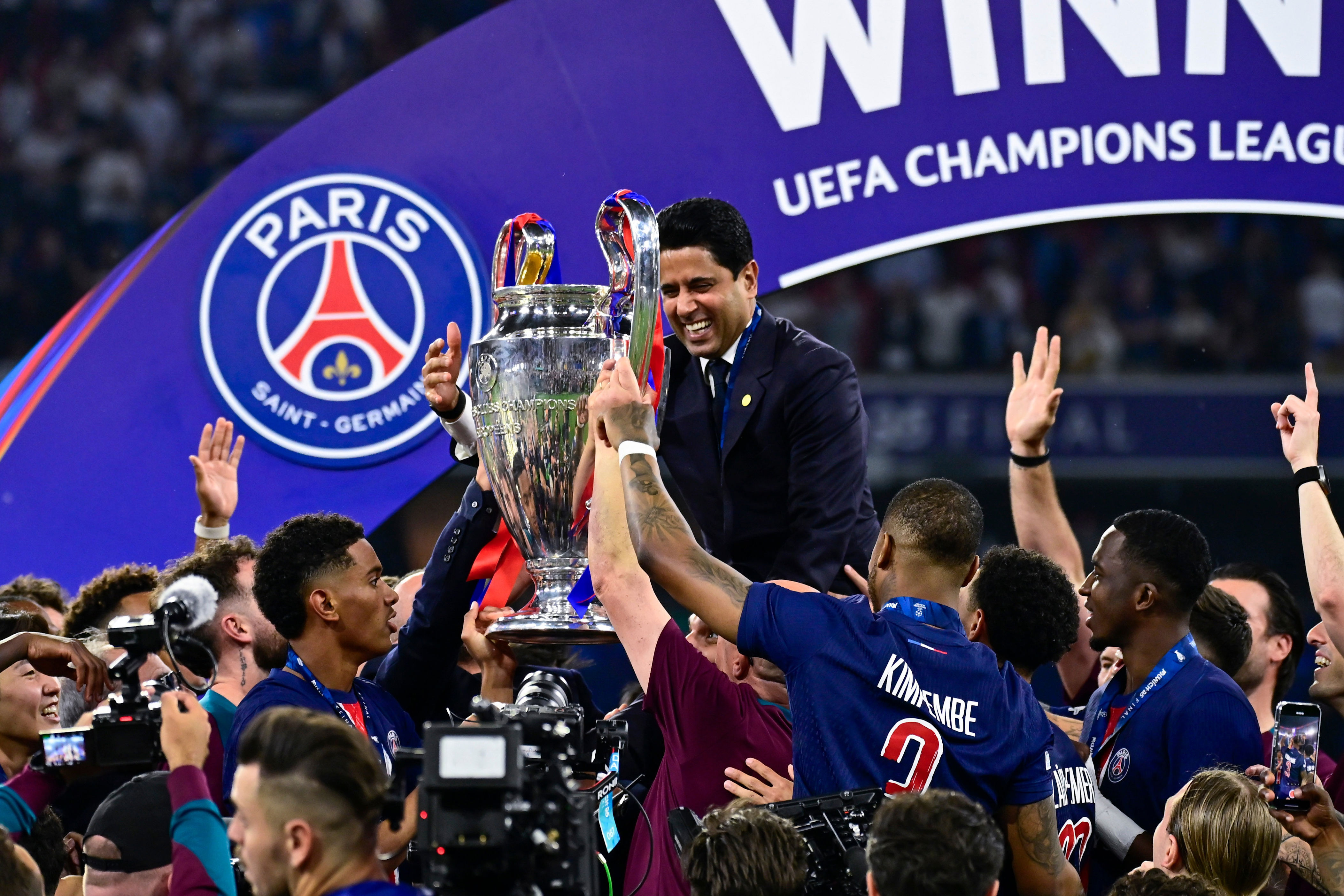 亿欧元或者, 我们有很多, 城市之一 亿欧元或者, 我们有很多, 城市之一